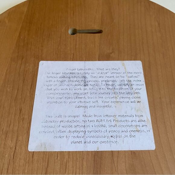 AUM Wood Products Large Finger Labyrinth Mindfulness Meditation Awakening Prayer - Picture 5 of 9